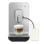מכונת קפה אוטומטית עם מוט קיטור סמאג Smeg BCC13